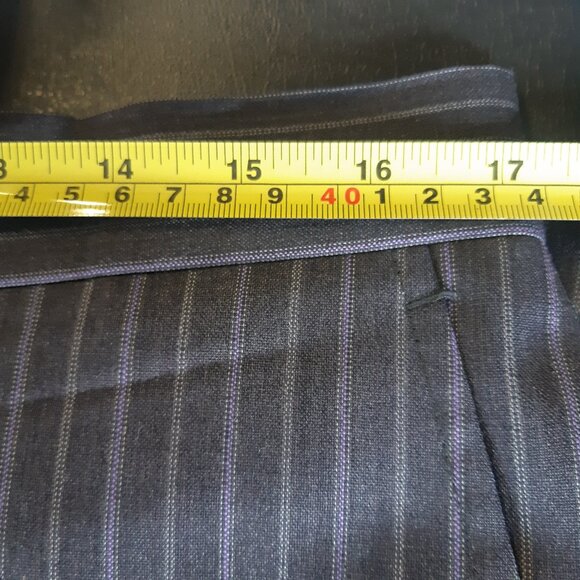 Perry Ellis 2 Piece Suit SZ 40T x 34 Grey w/Mauve & Grey Pinstripes 100% Wool - Picture 14 of 16